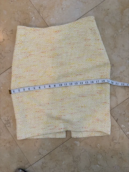 Maxime Pastel Yellow Tweed Skirt Set with Orange Accents - Picture 13 of 14